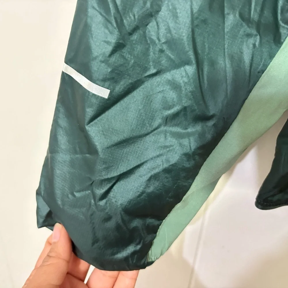 The North Face Men’s Winter Warm Jacket Size M Dark Green Lightweight Zip-Up